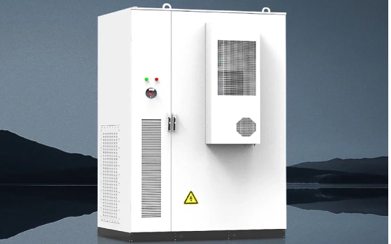 Õhkjahutus 50 KWh päikeseenergia generaator võrguväline väikese võimsusega kaubanduslik liitiumraudaku päikeseenergia salvestussüsteem.